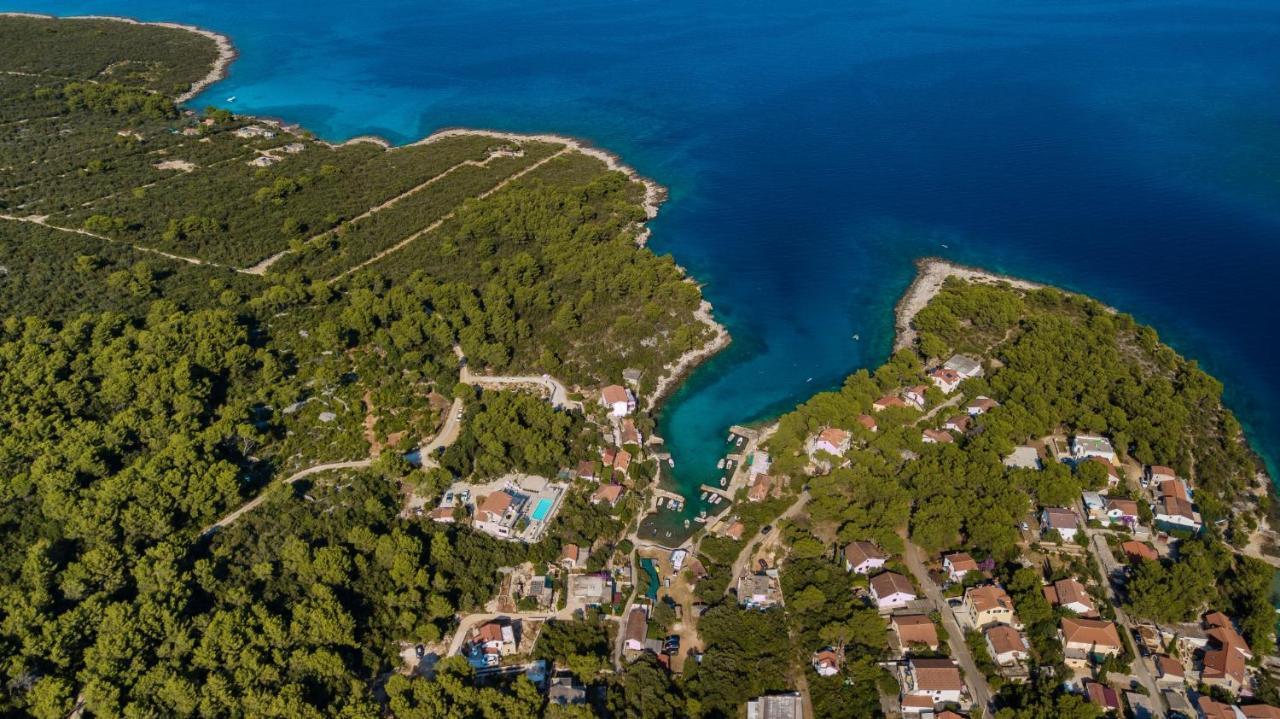 Holiday Hvar Lux Basina Exterior photo