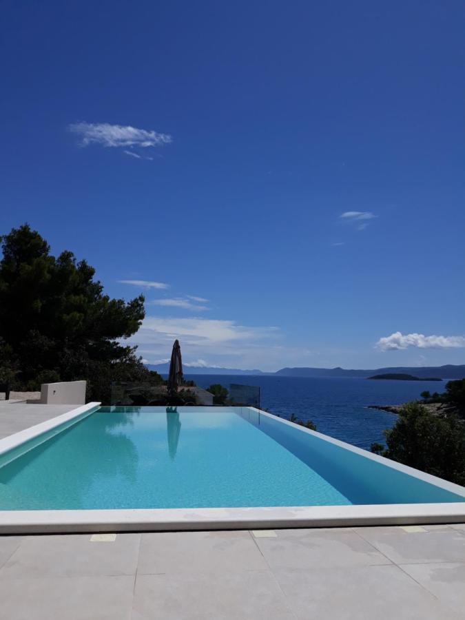 Holiday Hvar Lux Basina Exterior photo