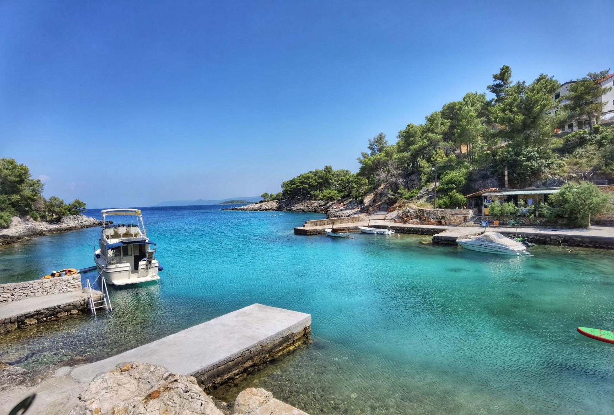 Holiday Hvar Lux Basina Exterior photo
